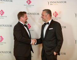 Fotoshooting beim Innovator des Jahres, 15.11.2024 | Deutsche Innovationswoche 2024 | Fotocredit: INNOVATOR DES JAHRES / Zübeyde Kopp, studioZeta